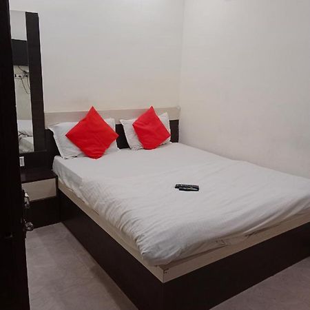 Hotel Nahta Palace Ujjain Εξωτερικό φωτογραφία